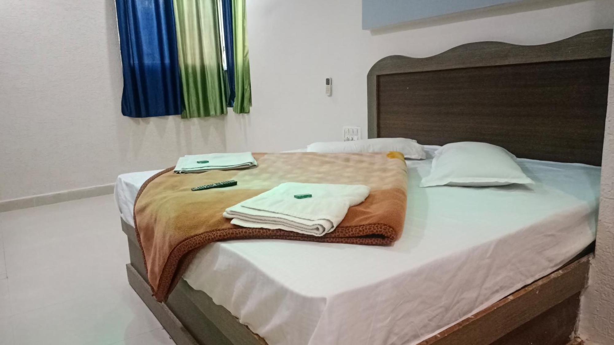 New Hotel Rajvihar Pachmarhī المظهر الخارجي الصورة